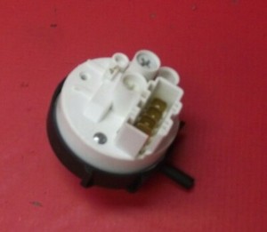 Waschmaschine HOTPOINT WF566P UK DRUCKSCHALTER