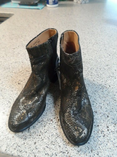 vionic kamryn ankle boot