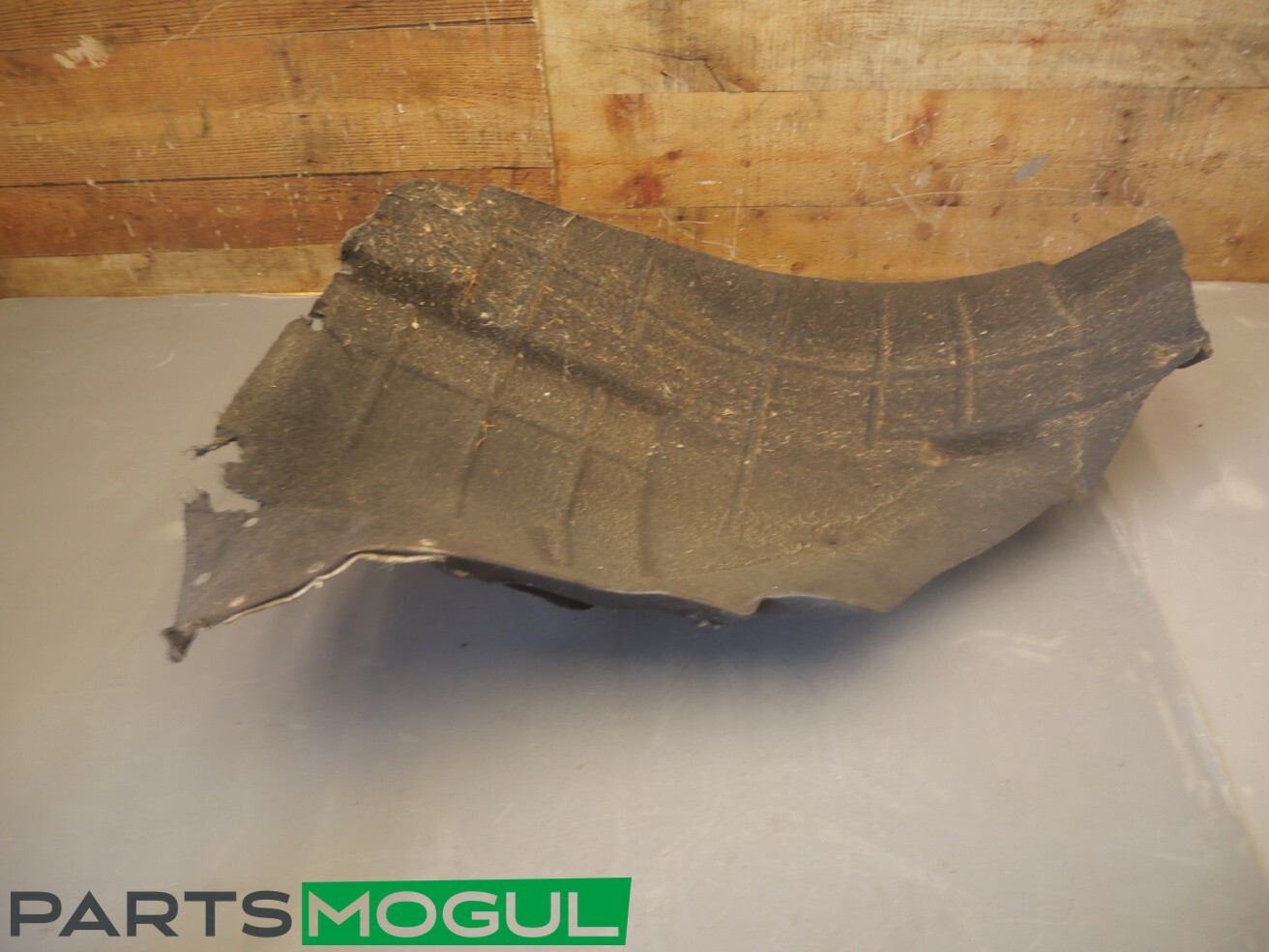 2014-2021 MASERATI QUATTROPORTE FRONT RIGHT REARWARD INNER FENDER LINER OEM