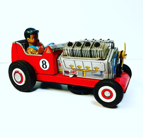 1950s DAIYA JAPAN VISIBLE V8 ROADSTER TIN TOY LITHO BATTERY TOY IT DOES OPERATE