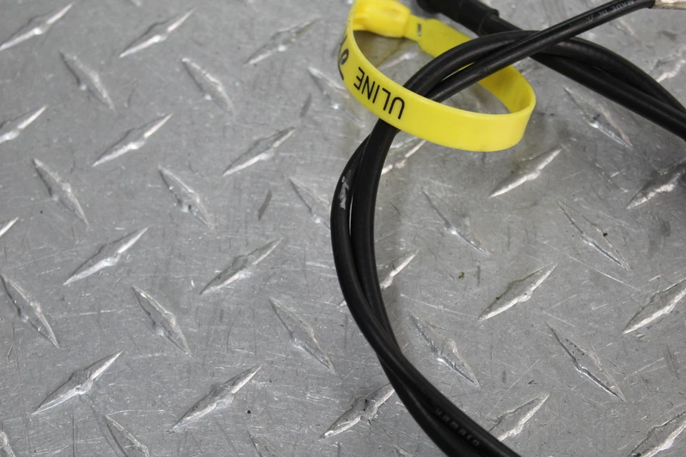 Triumph Trophy 900 1999 línea de cable estrangulador Foto 3 de 4