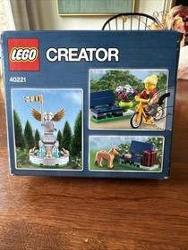 LEGO CREATOR: Fountain (40221) New Sealed Fast Shipping