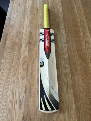 Gray Nicolls Powerbow Spieler Cricketschläger signiert - 2 Pfund 8 Unzen