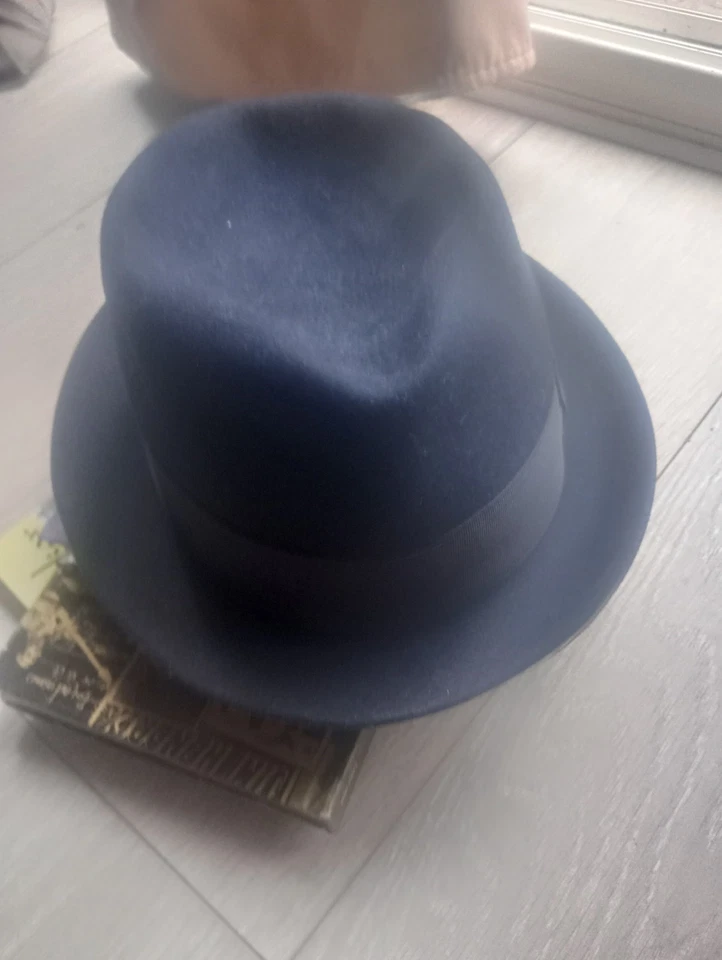 Vend Chapeau Borsalino made in Italy Bleu nuit - Photo 1/4