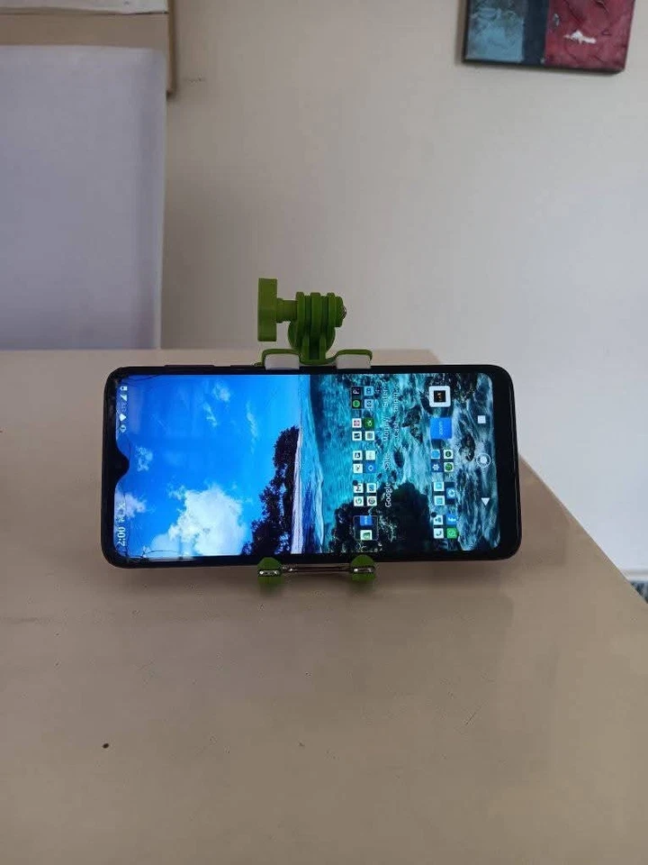 EXTENDABLE SELFIE STICK RED BLACK BLUE FREE SHIPPING - Image 4 of 4