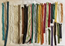 Vintage ZIPPERS Coats Clark Metal Cotton Asst Seamstress Mixed Color Size Lot 30