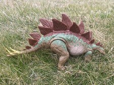 Jurassic World Legacy Collection Stegosaurus Dinosaur Action Figure Mattel