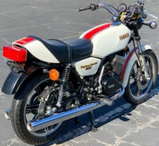 1979 Yamaha RD400F Daytona Special Complete PIN STRIPING DECALS SET - White/Red