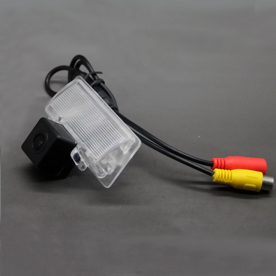 Car Rear View Backup Camera For Infiniti QX80 2011 2012 2013 2014 2015 2016 2017 - Image 3 of 4