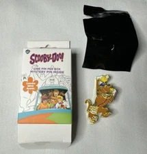 Scooby-Doo! Mystery Pin Police Officer Scooby-Doo Enamel Pin Buckle Down Inc.