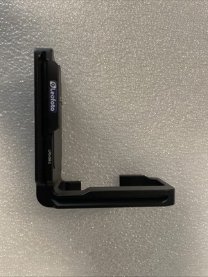 Leofoto LPO-OM-1 L Plate Compatible with Olympus Om System OM-1/Mark II