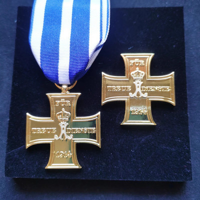 2PCS Prussia Schaumburg Loyal Service Commemorative Medal Reproduction