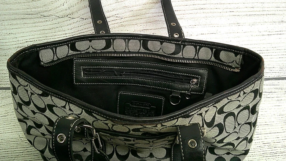 COACH Signature Shoulder Bag #6042 Black & Tan - Image 4 of 4