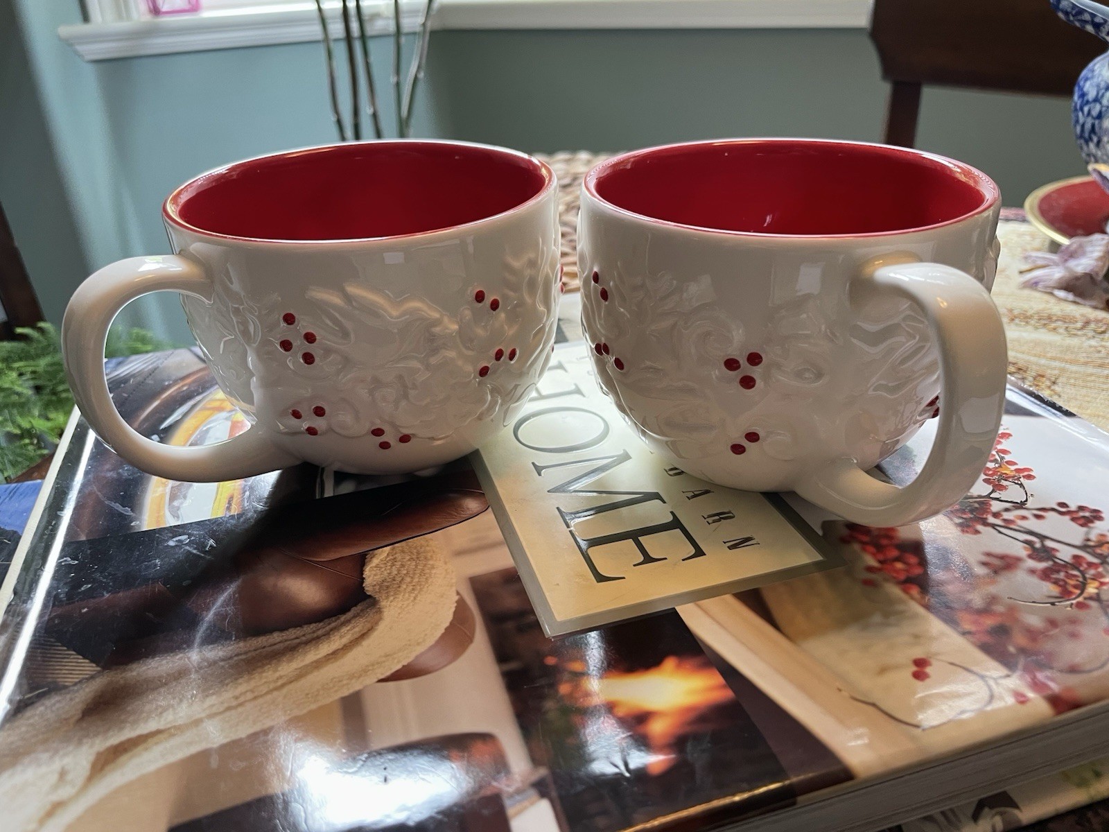 A Set Of 2 Starbucks 2008 Christmas Holiday Holly Berry Bird Embossed Mugs