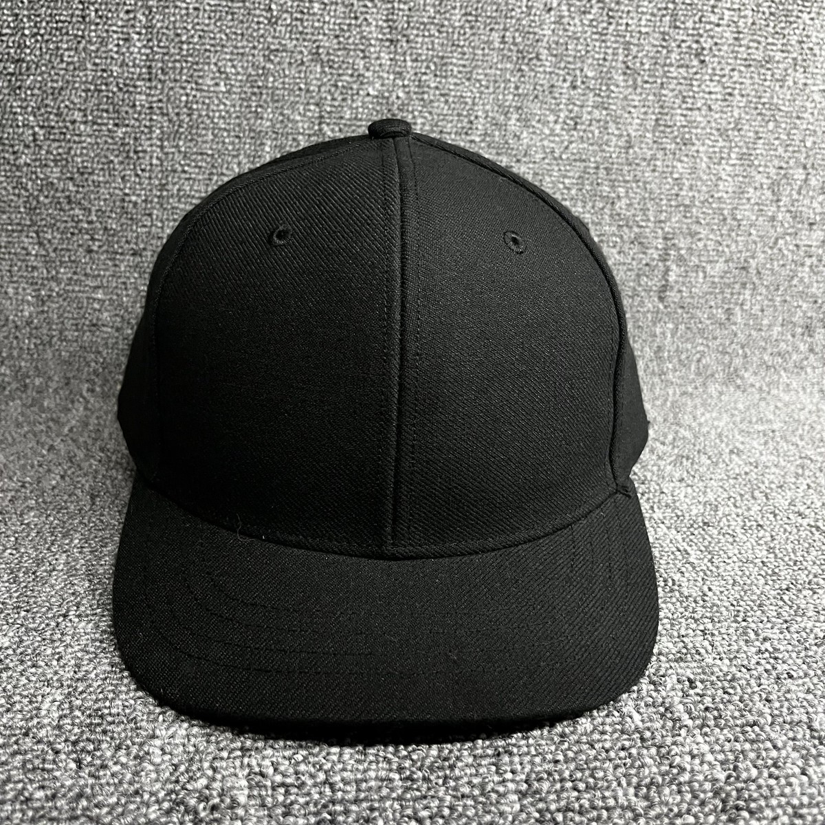 Richardson U-Pro Black Blank Baseball Cap Fitted Closed Back Structured Hat