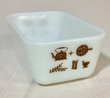 🍞🧑‍🍳 Vintage PYREX Early American 1.5 Pint Ovenware Loaf Pan 0502 🍞🧑‍🍳