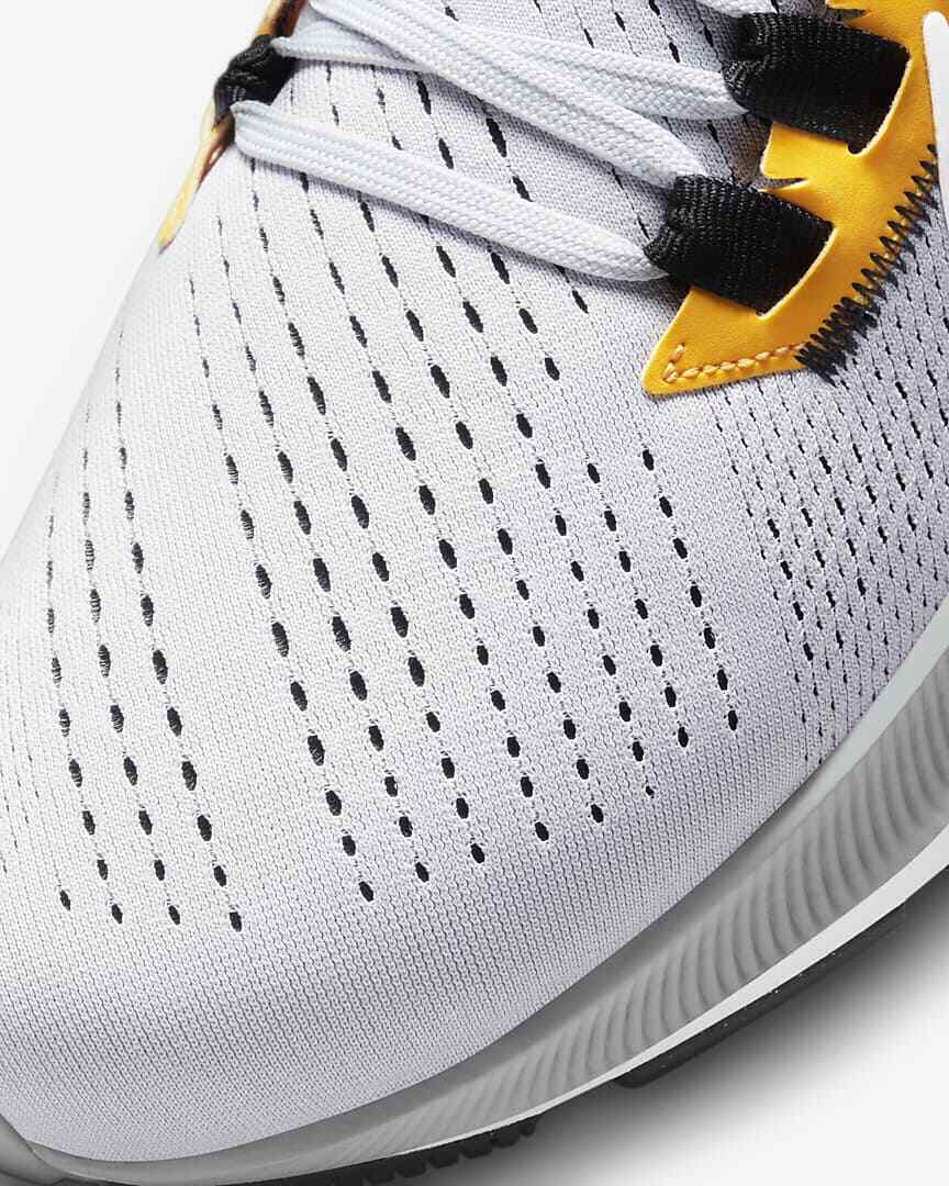 Nike Air Zoom Pegasus 38  display picture 3