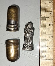 Patrone Miniatur Madonna mit Kind Mini-Skulptur in Patrone extrem rar