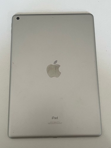 Apple Ipad 8th Generation 128 GB (Silver, Good as new condition) + Free Case - Afbeelding 7 van 11