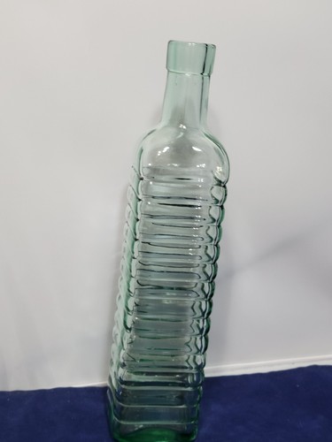 Vintage einzigartige Form 10 1/2" grüne Tönung, quadratische Schnapsflasche, Kanada - Bild 4 von 10