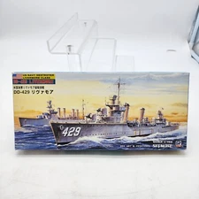 Pit Road 1/700 Skywave Series US Navy Destroyer DD-429 Livermore Model W63 