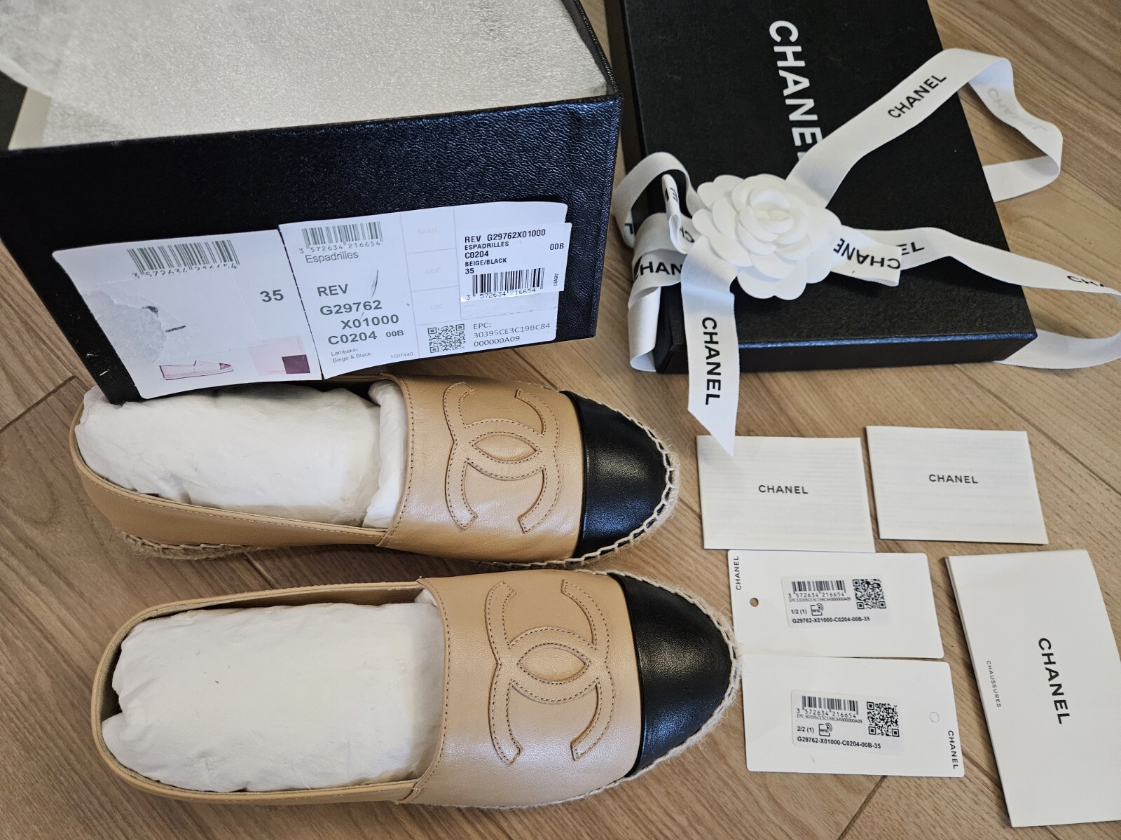 Chanel Espadrilles Beige & Black Lambskin Leather Size 35 image 8