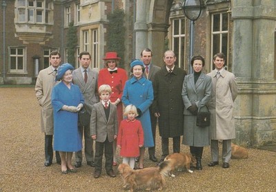 ***ORIGINAL POSTCARD***KÖNIGIN ELIZABETH-PHILIP-MUM-CHARLES-DIANA-ANNE-EDWARD