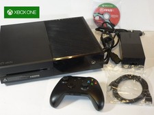 Xbox One 1540 in Black with all accessories in the pictures 500GB Hard Drive