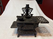 Cast Iron Mini Crescent Stove