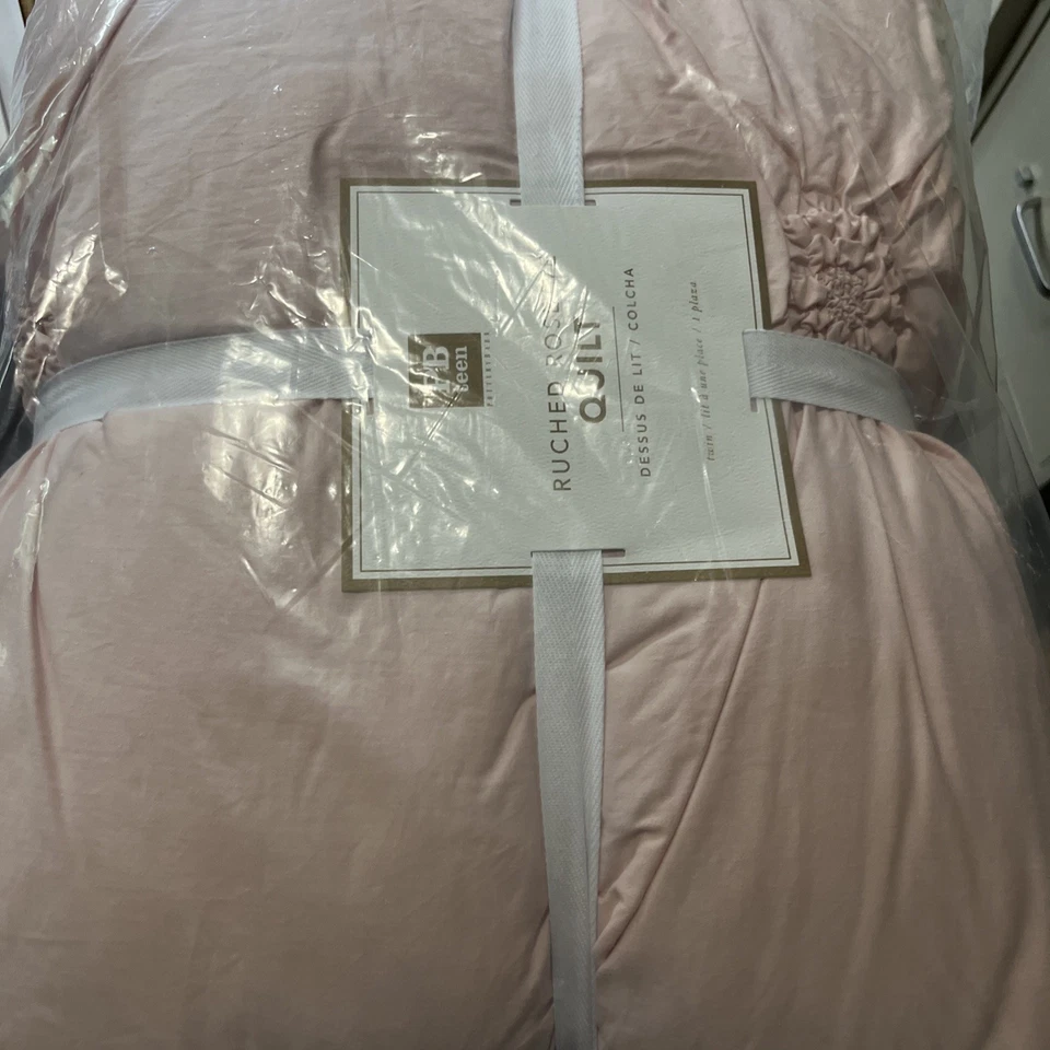 pottery barn Ruched Rosette quilt twin QzB . - Image 4 of 4