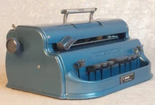 Metallic Blue Perkins Brailler Amazing  Immaculate Condition FREE GLOBAL POSTAGE