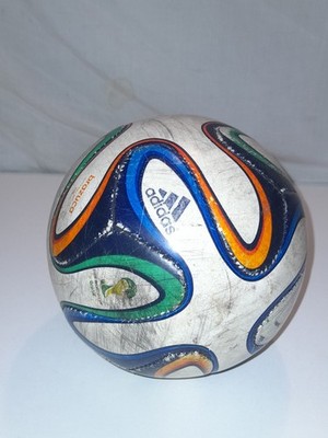 Mini Adidas Brazuca FIFA World Cup Brazil 2014 Match Ball Fußball Größe 1 UK