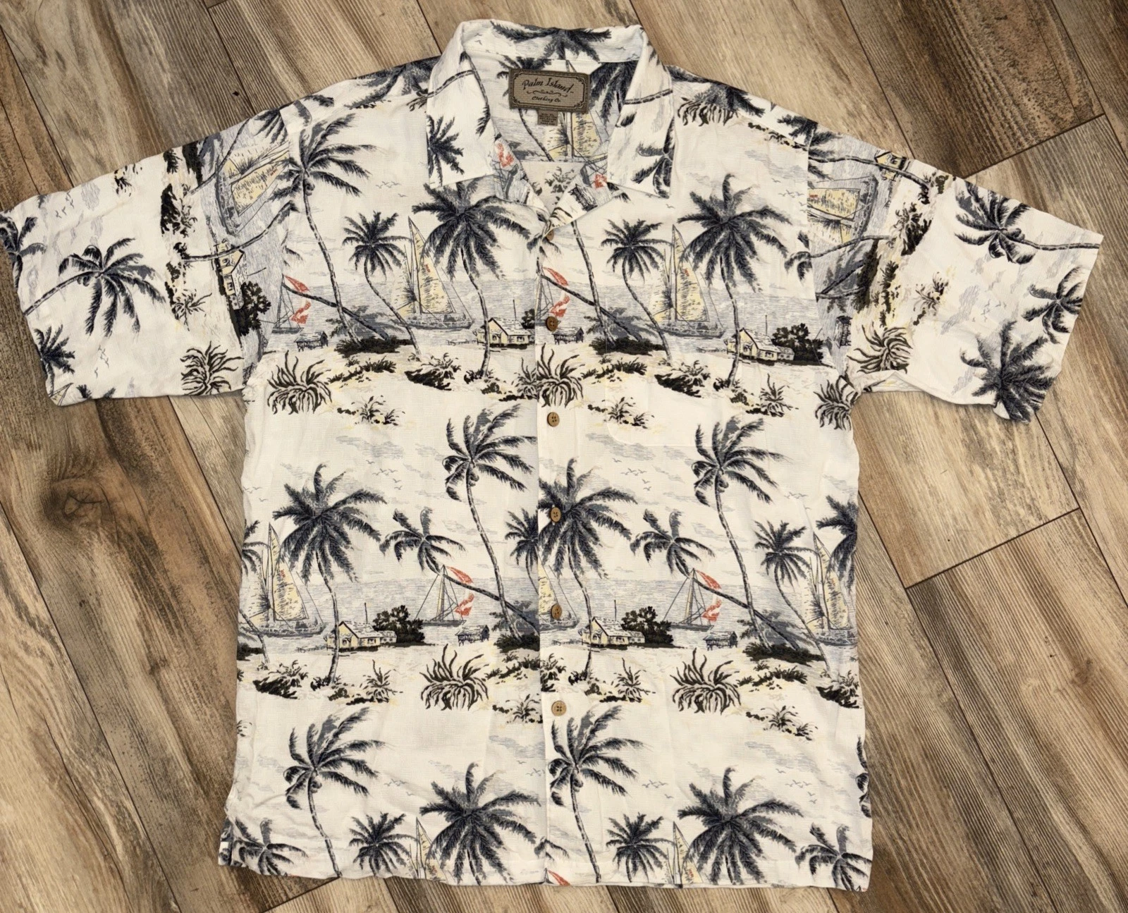 Hawaiian Camp Shirt Mens XL Short Sleeve Cotton Rayon Palm Island