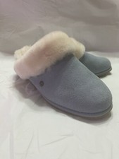 BearPaw Ladon slippers powder blue. women  s size 5.