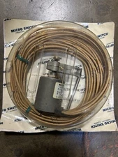 Beechraft Microswitch MS24420 Limit Switch