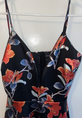 Black Floral pattern Privy (Privately Privileged) Cocktail Dress (size Small - Picture 3 of 7
