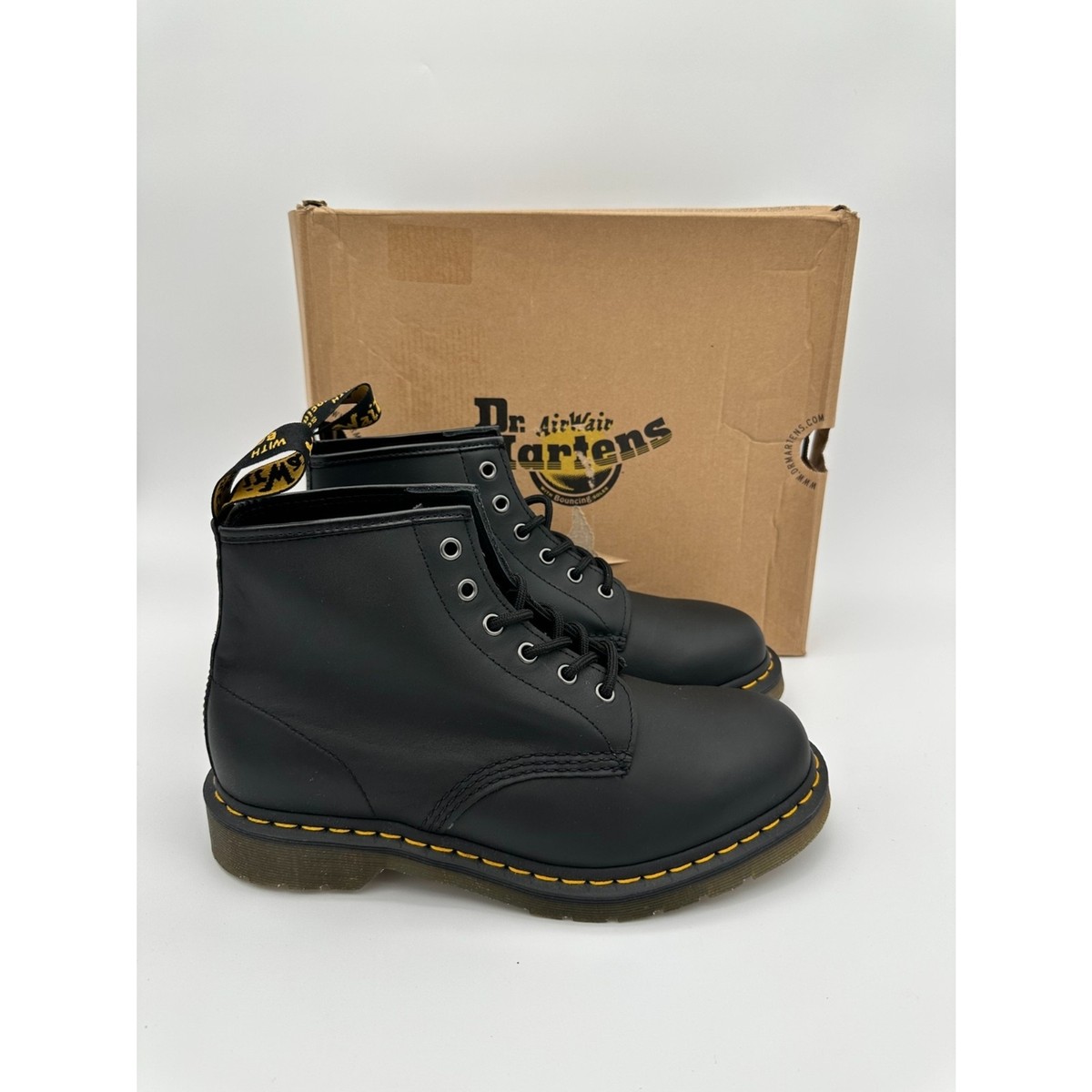 Dr. Martens unisex adult Lace Fashion Boot, Black Nappa, 10 Women 