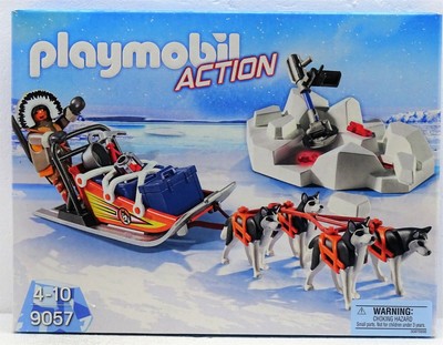playmobil husky sled