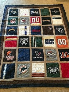 Pb Teen Pottery Barn Vintage Nfl Team Quilt Blanket 67 X 83