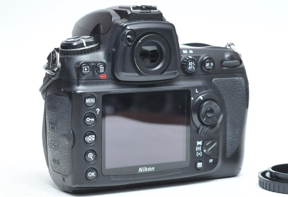 ★良品★ ニコン NIKON D700 FX Nikon D700 FX-Format Digital SLR Camera (Body Only)