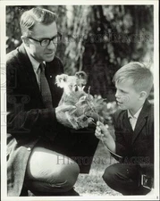 1966 Press Photo Gentleman and young boy with baby Koala - lrb23771