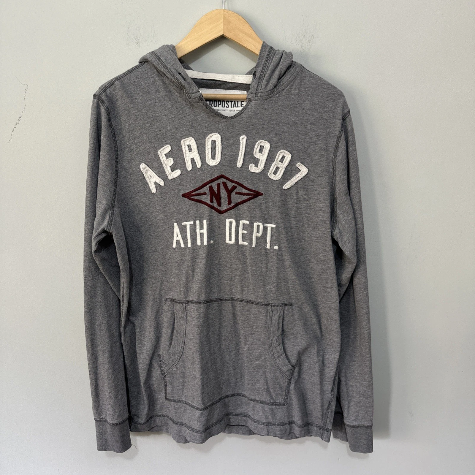Aeropostale Hoodie Mens Large Gray Pullover Raised Logo Graphic Retro Y2K *