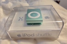 Boxed Apple iPod Shuffle A1204 1 GB Silver - 2nd Generation MB225LL/A