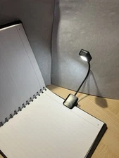 USB Rechargeable LED Book Light – Flexible Clip-On Reading Lamp for Bed & Travel