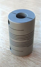 Clamping flexible shaft coupling 1/2" to 1/4"