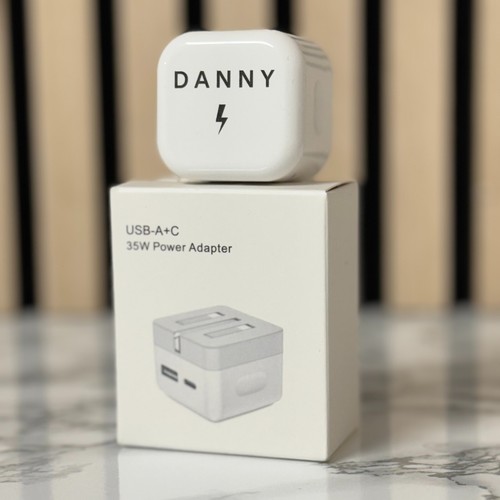 Personalised USB-C & USB-A Charger Plug – Custom Printed Fast Charging Plug UK - Picture 5 of 9