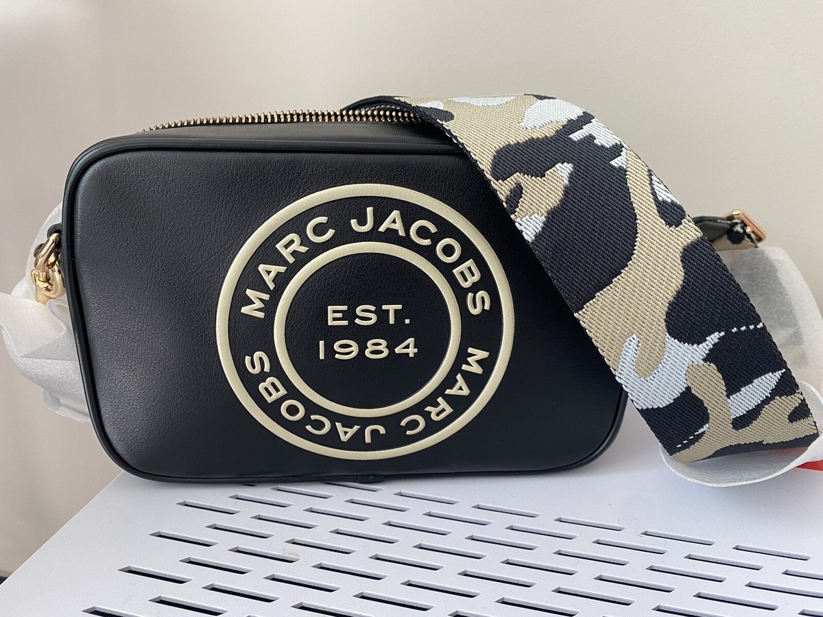 Marc Jacobs Signet Flash Black Smooth Leather Camo Strap Marc Jacobs Signet Flash Black Smooth Leather Camo Strap
