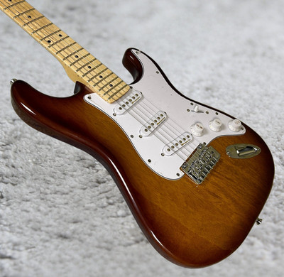 ST Electric Guitar Vintage Sunburst Color Maple Fretboard 22 Frets Mahogany Body