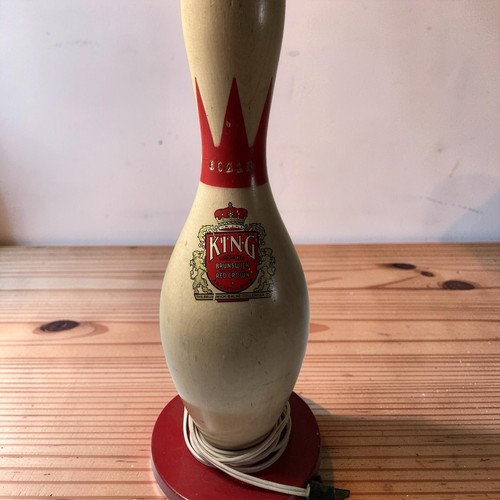 Vintage 1950s Brunswick King Red Crown Bowling Pin EX- Table Lamp New Lamp Kit