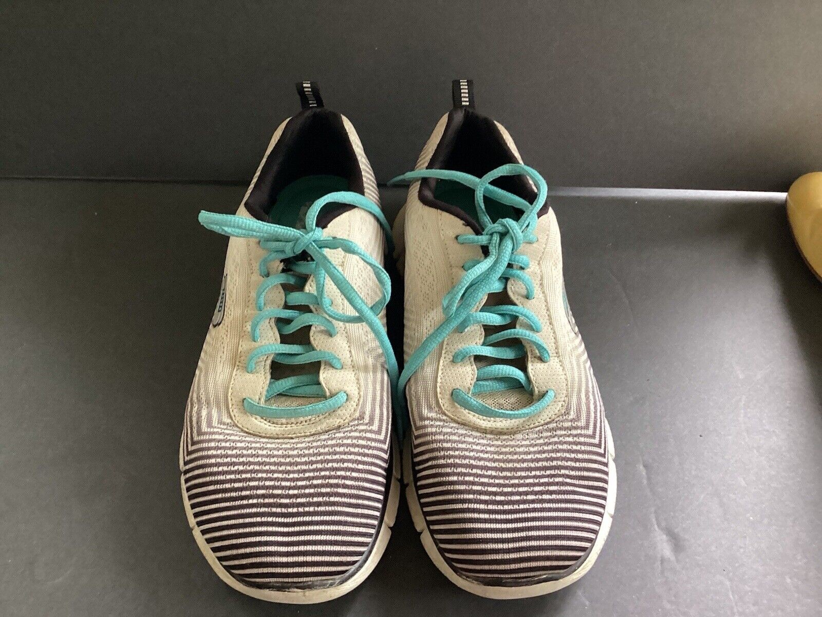 #17 Sket Nit Sketcher Sneaker Shoes Sz 8.5M image 2
